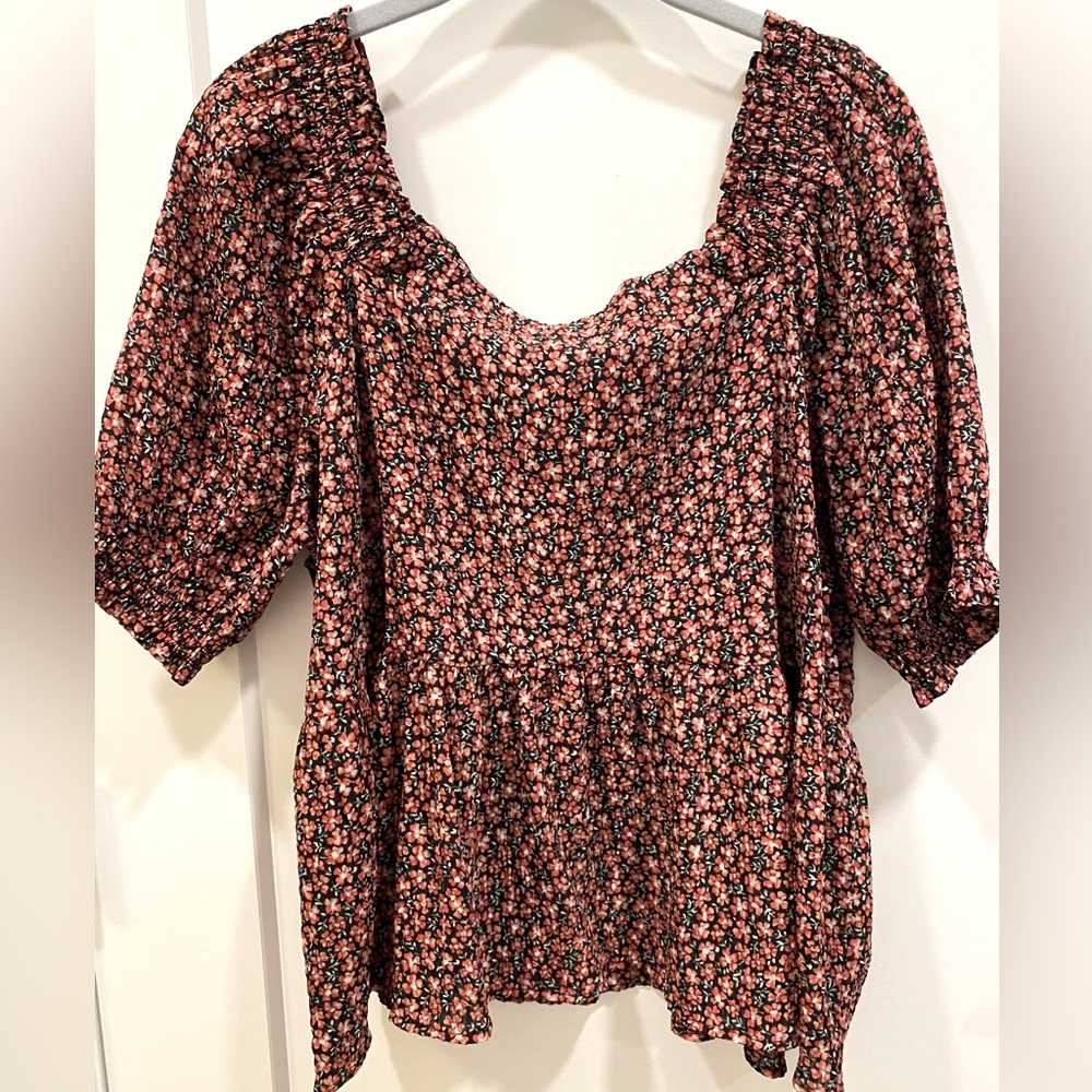 Floral peplum blouse